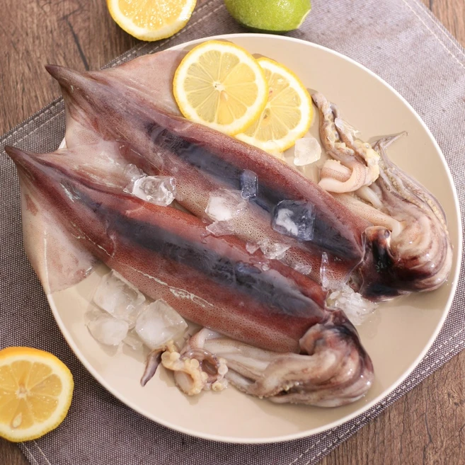 기념일에 ​지금 바로  손질통오징어 특대 150g×16마리 선택하세요