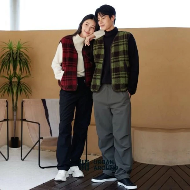 왜 인기 있는지 알아? ​지금 바로  어반어라운드 24FW 울 블렌디드 체크 베스트 1종 (남녀공용) 선택하세요 지금 바로 혜택을 누리세요